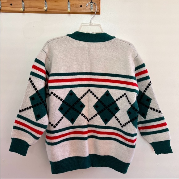 Multicolored Green & Off White V-neck Cardigan - Picture 8 of 9